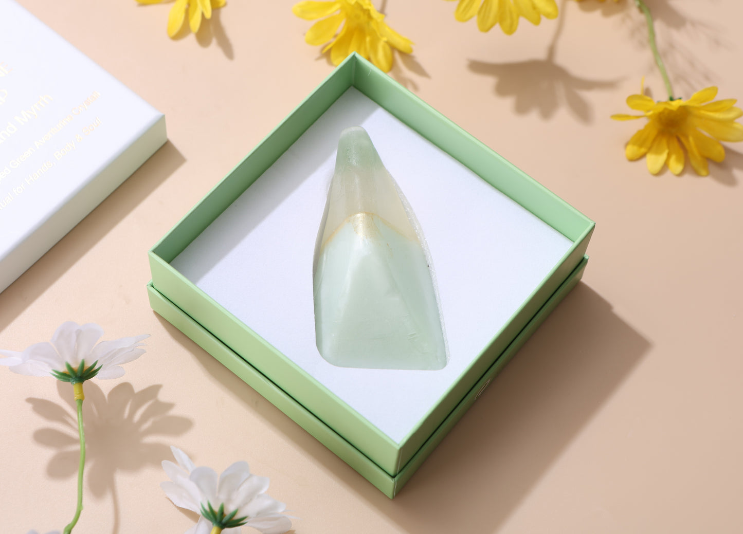 Luxury Green Aventurine Crystal Soap with Genuine Crystal Inside β Frankincense Scent (130g)