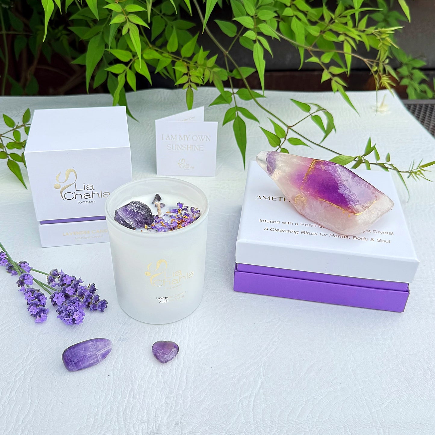 Luxury Amethyst Crystal Soap with Genuine Crystal Inside β Lavender (130g)