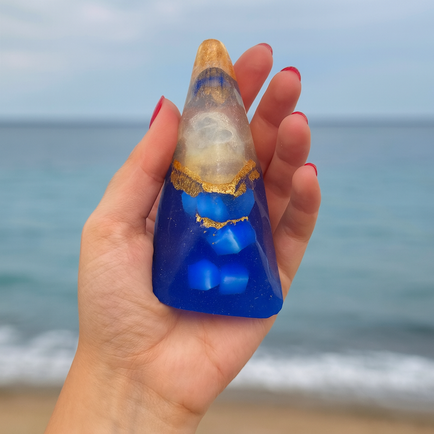 Luxury Lapis Lazuli Crystal Soap with Genuine Crystal Inside β Gardenia Scent (130g)