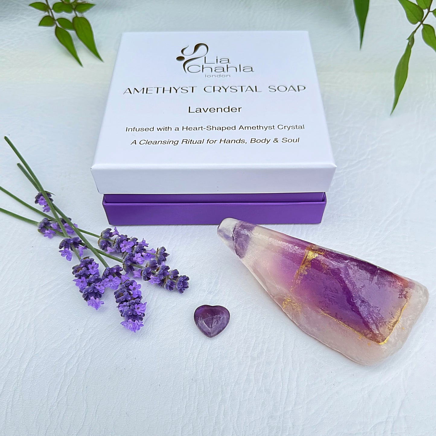 Luxury Amethyst Crystal Soap with Genuine Crystal Inside β Lavender (130g)